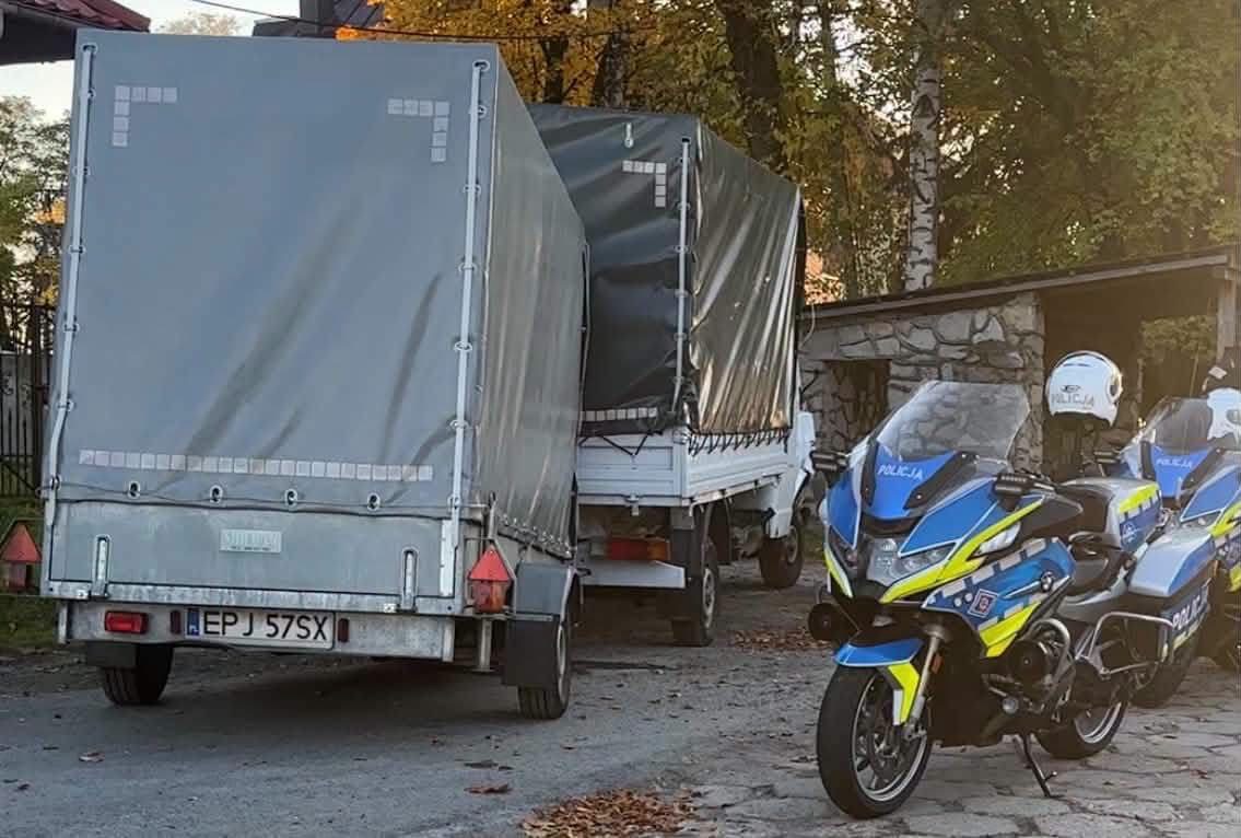 Miejsce zdarzenia drogowego w Białej Parceli i działania policji.