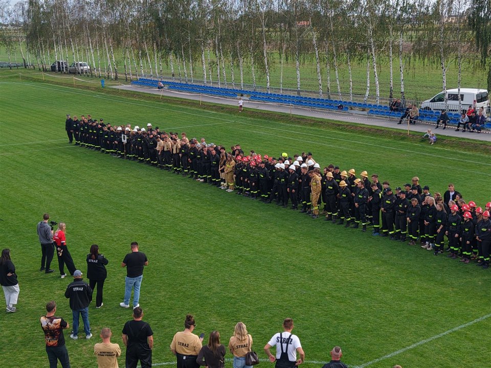 Powiatowe Zawody Sportowo-Pożarnicze w Wierzchlesie — zdjęcie 21.