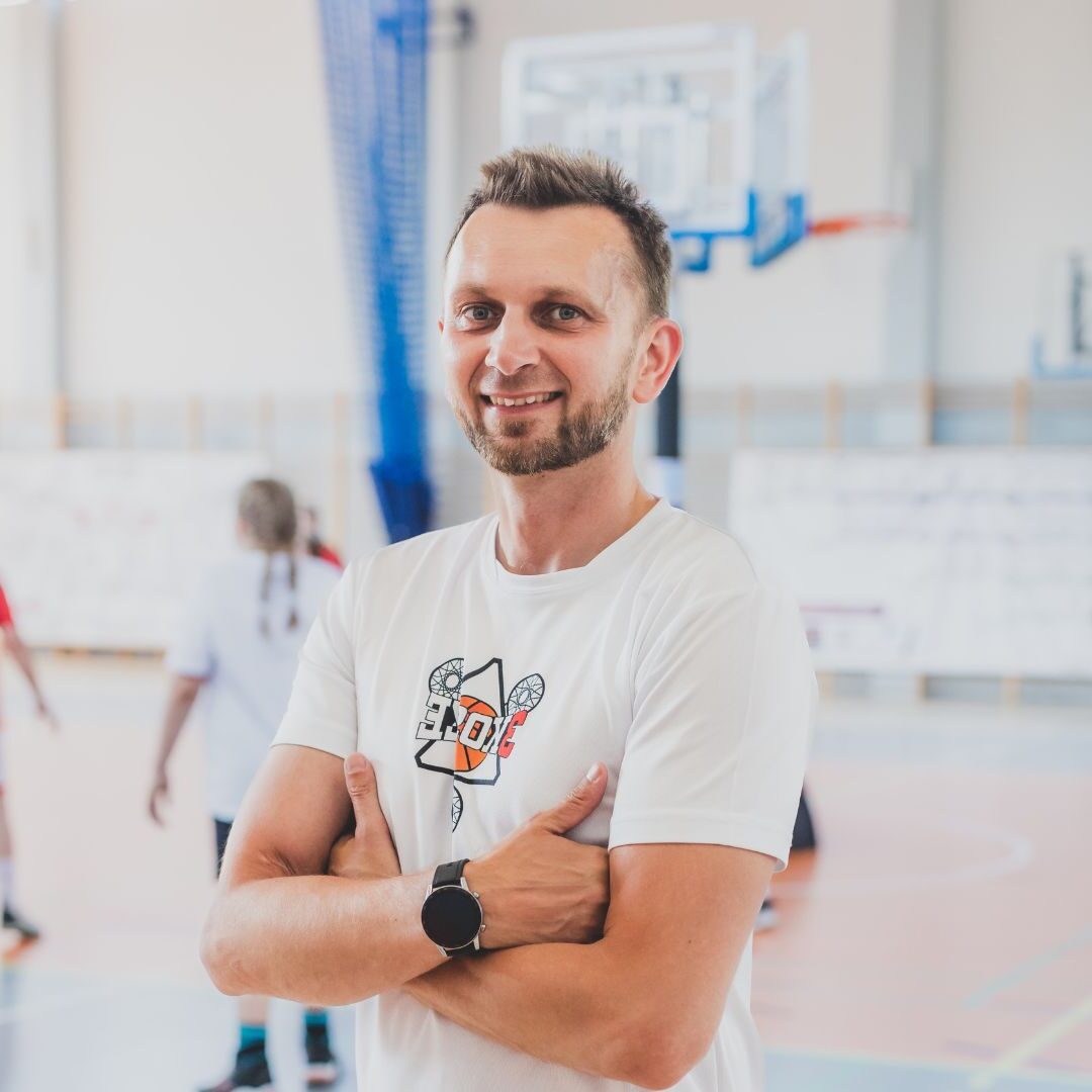 Dr Tomasz Wilczewski, portret udostępniony przez Fundację IMOPEKSIS