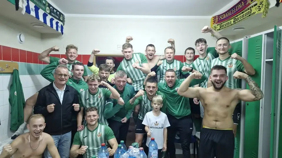 Warta Osjaków rozbita w Galewicach. Porażka 1:6 — zdjęcie 3.