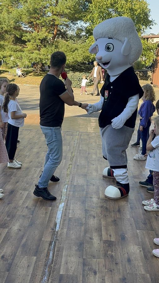 Jesienny piknik w PMDKiS w Wieluniu - zdjecie 15.