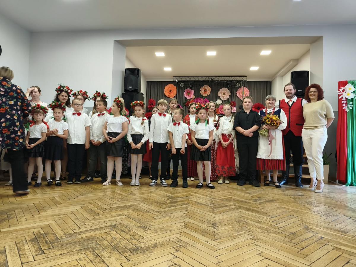 Jubileusz 50-lecia Ludowego Zespołu Śpiewaczego Ostrowiacy - zdjecie 1.