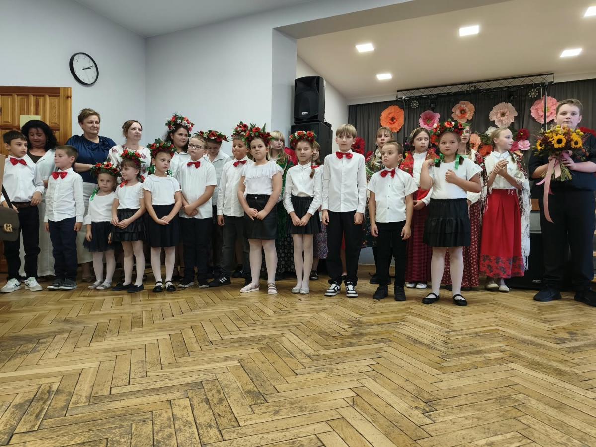 Jubileusz 50-lecia Ludowego Zespołu Śpiewaczego Ostrowiacy - zdjecie 18.