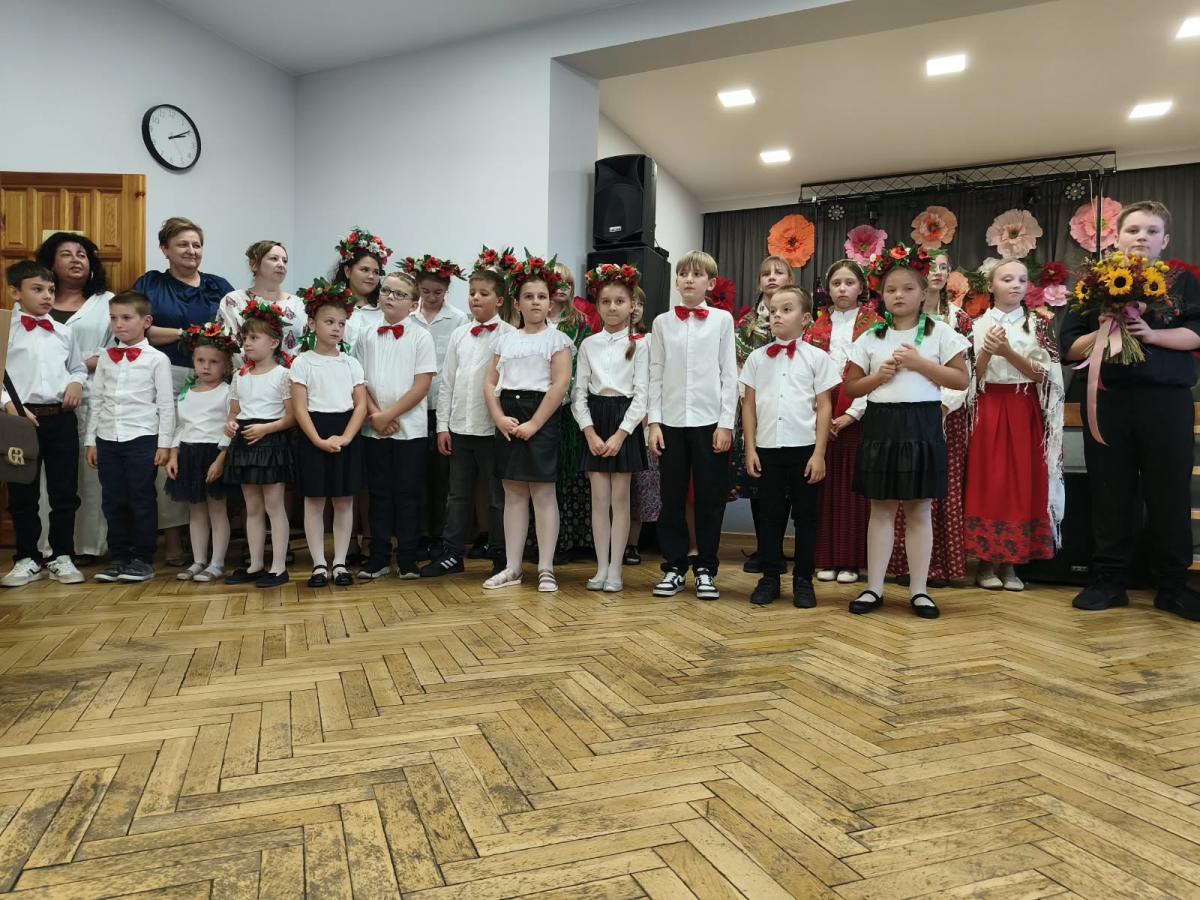 Jubileusz 50-lecia Ludowego Zespołu Śpiewaczego Ostrowiacy - zdjecie 19.