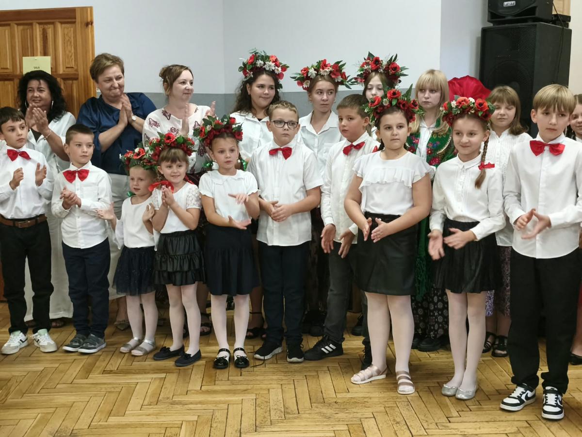 Jubileusz 50-lecia Ludowego Zespołu Śpiewaczego Ostrowiacy - zdjecie 24.