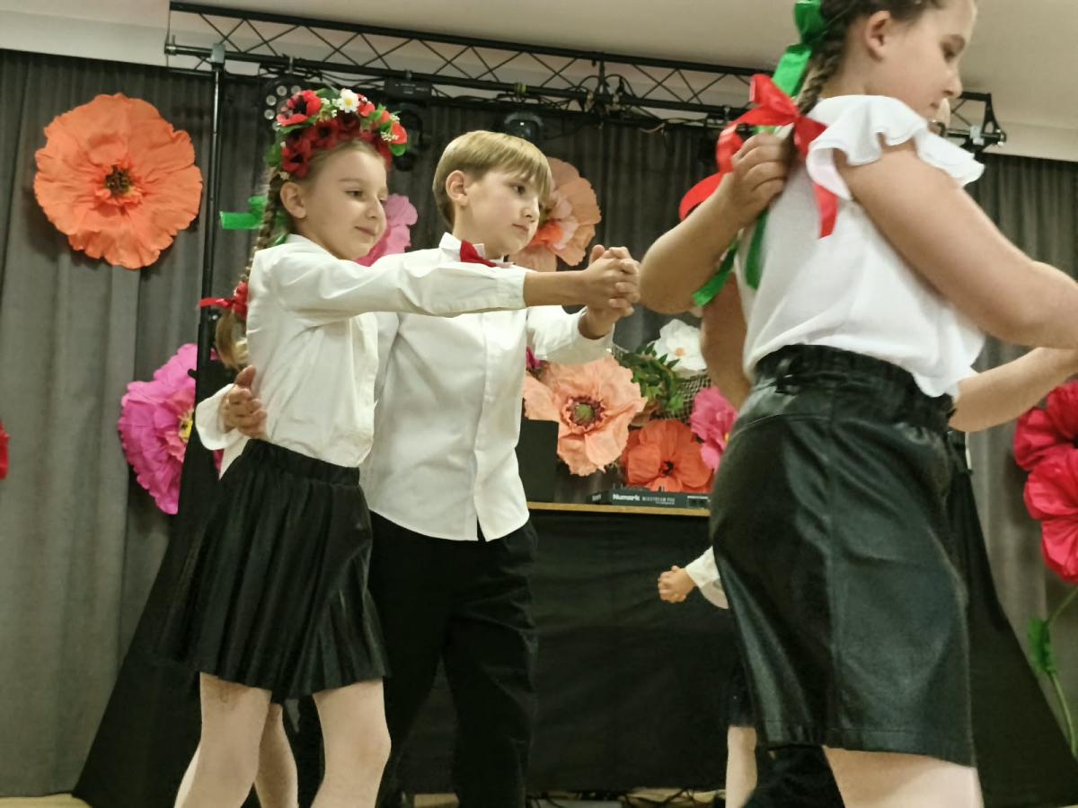 Jubileusz 50-lecia Ludowego Zespołu Śpiewaczego Ostrowiacy - zdjecie 27.
