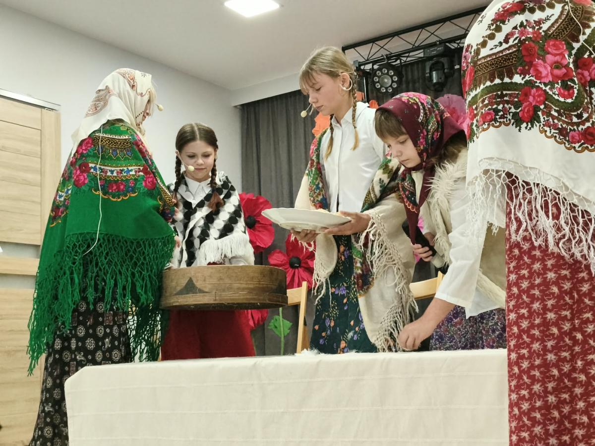 Jubileusz 50-lecia Ludowego Zespołu Śpiewaczego Ostrowiacy - zdjecie 43.