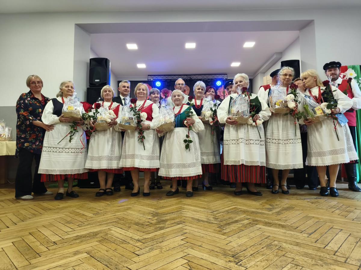 Jubileusz 50-lecia Ludowego Zespołu Śpiewaczego Ostrowiacy - zdjecie 56.