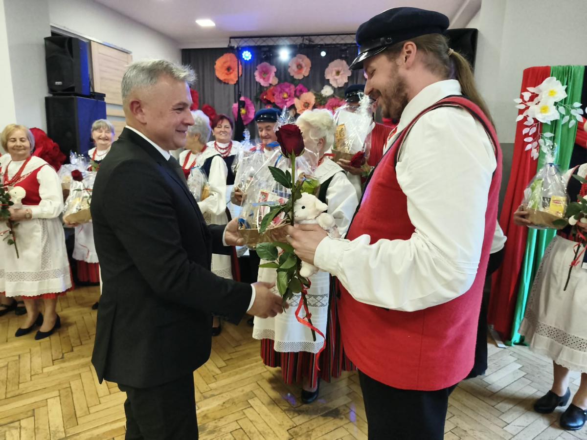 Jubileusz 50-lecia Ludowego Zespołu Śpiewaczego Ostrowiacy - zdjecie 59.