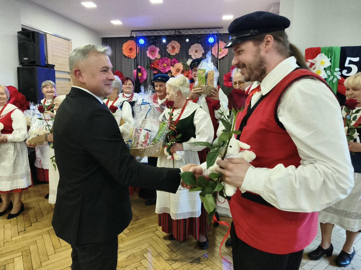 Jubileusz 50-lecia Ludowego Zespołu Śpiewaczego Ostrowiacy - zdjecie 60.