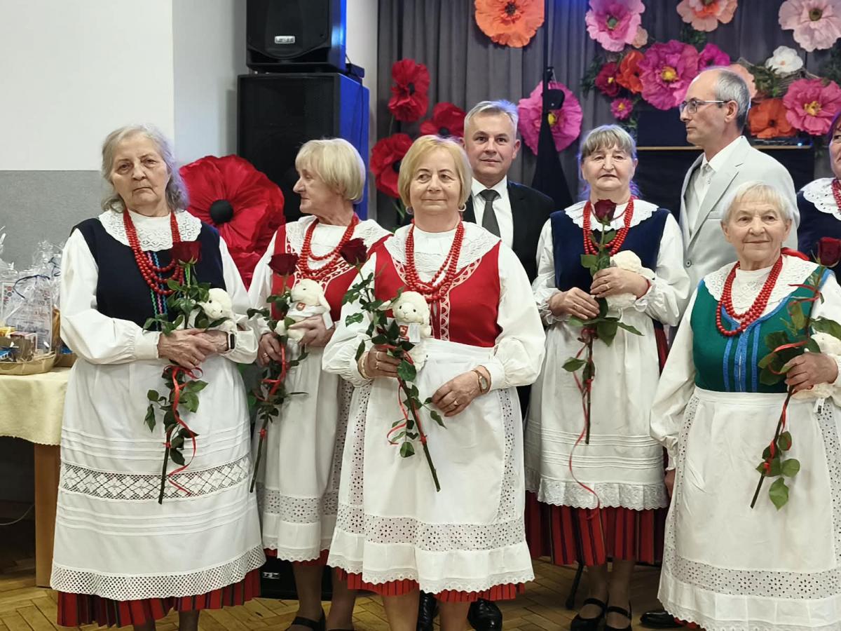 Jubileusz 50-lecia Ludowego Zespołu Śpiewaczego Ostrowiacy - zdjecie 71.