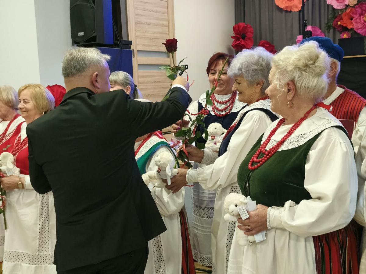 Jubileusz 50-lecia Ludowego Zespołu Śpiewaczego Ostrowiacy - zdjecie 74.