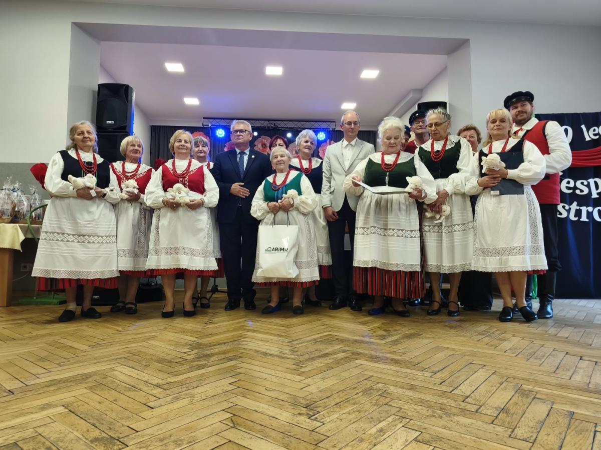 Jubileusz 50-lecia Ludowego Zespołu Śpiewaczego Ostrowiacy - zdjecie 90.