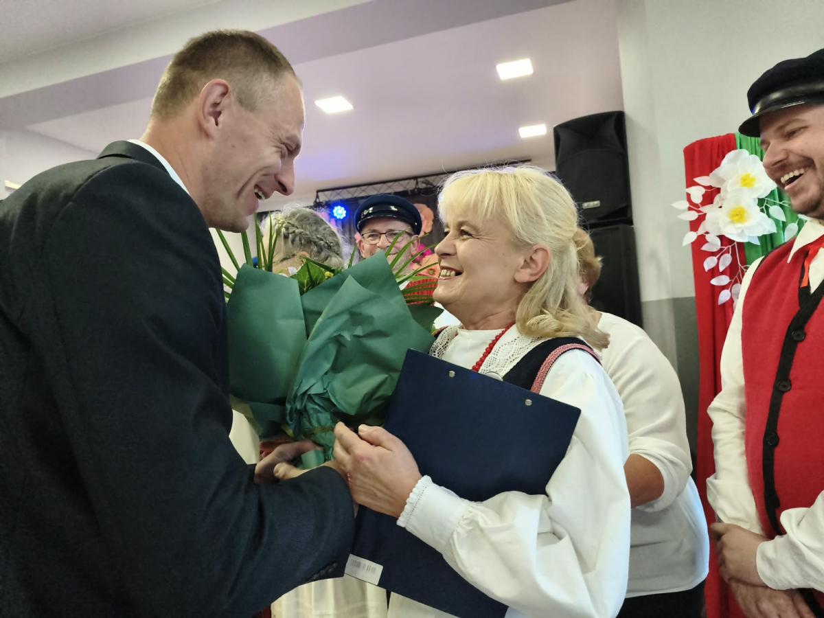 Jubileusz 50-lecia Ludowego Zespołu Śpiewaczego Ostrowiacy - zdjecie 100.