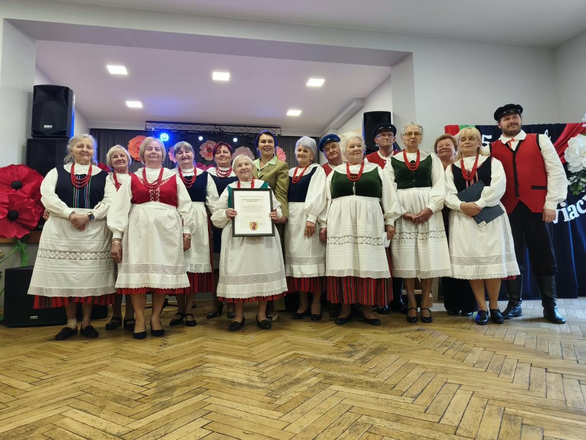 Jubileusz 50-lecia Ludowego Zespołu Śpiewaczego Ostrowiacy - zdjecie 102.