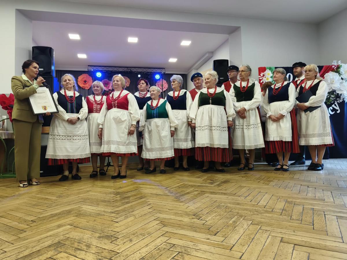 Jubileusz 50-lecia Ludowego Zespołu Śpiewaczego Ostrowiacy - zdjecie 107.