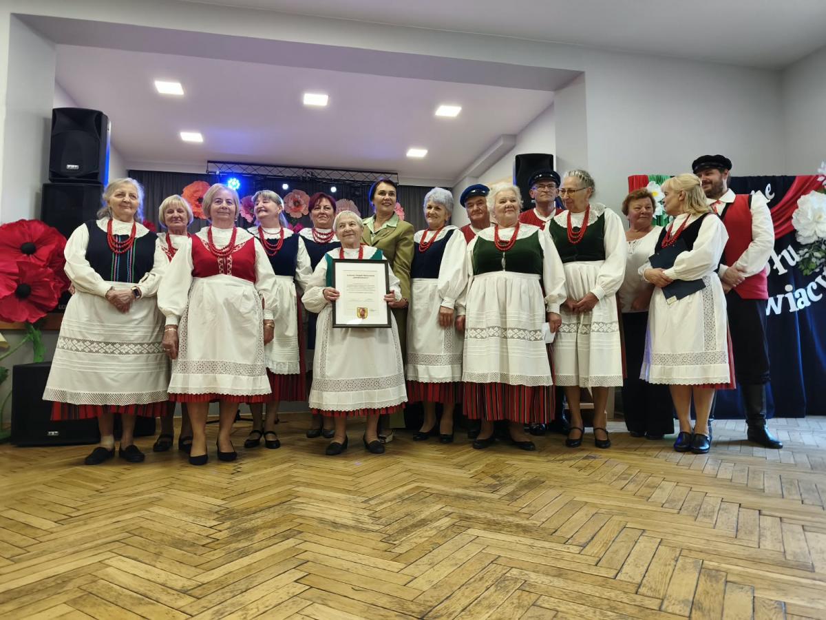 Jubileusz 50-lecia Ludowego Zespołu Śpiewaczego Ostrowiacy - zdjecie 108.