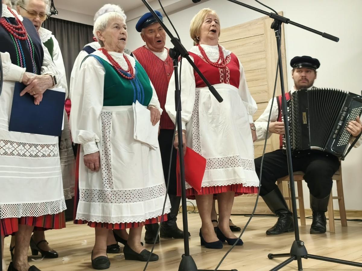 Jubileusz 50-lecia Ludowego Zespołu Śpiewaczego Ostrowiacy - zdjecie 117.