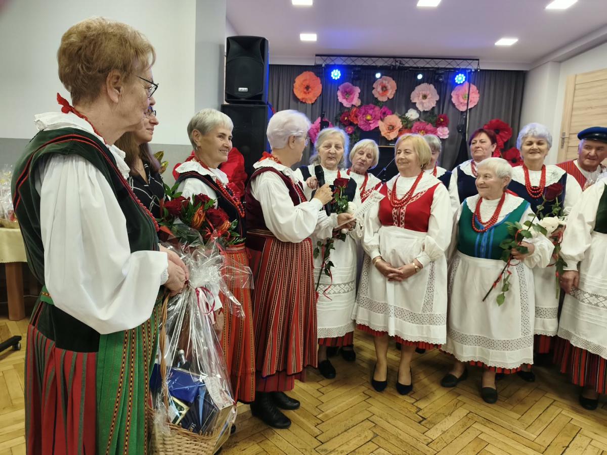 Jubileusz 50-lecia Ludowego Zespołu Śpiewaczego Ostrowiacy - zdjecie 129.