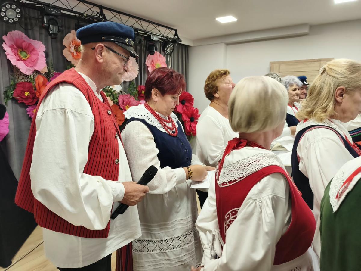 Jubileusz 50-lecia Ludowego Zespołu Śpiewaczego Ostrowiacy - zdjecie 190.