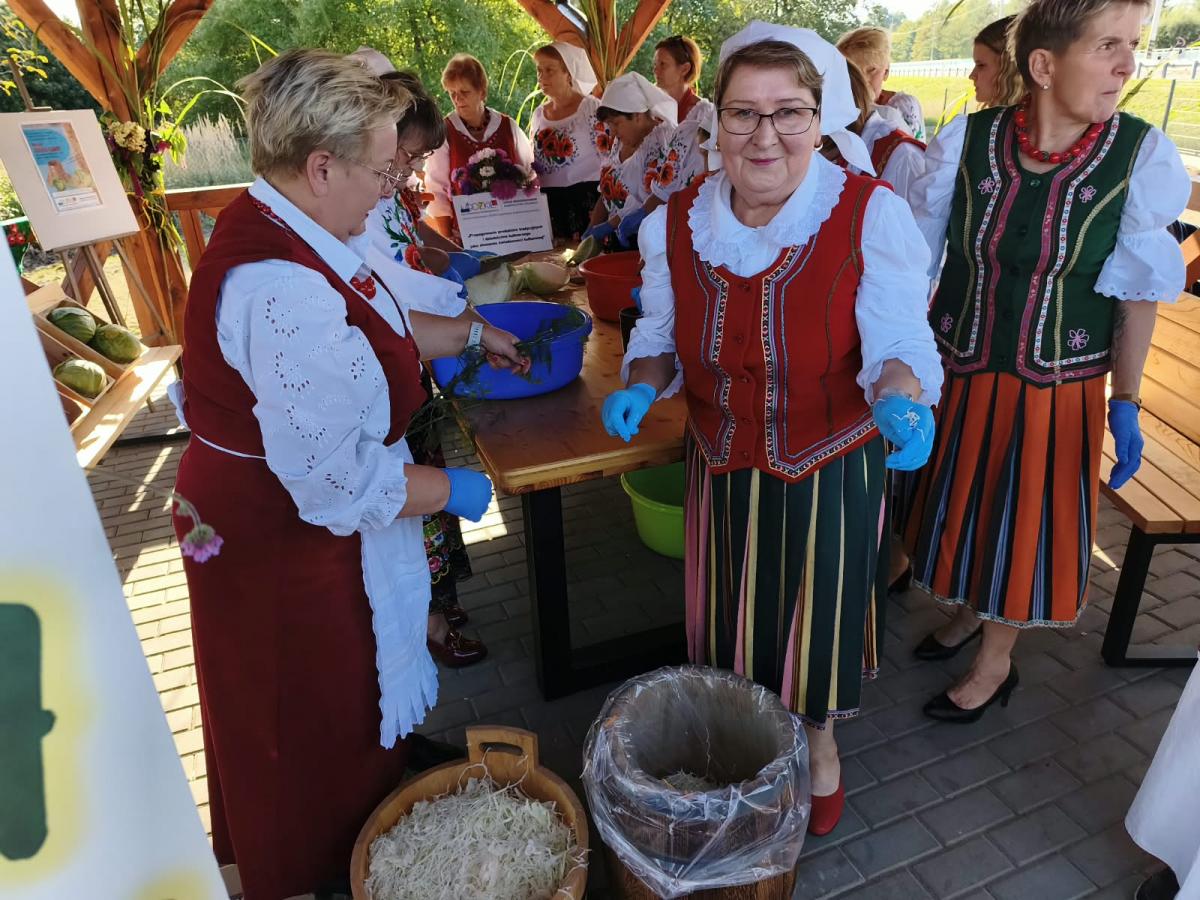 Warsztaty kiszenia kapusty w Rychłocicach - zdjecie 31.