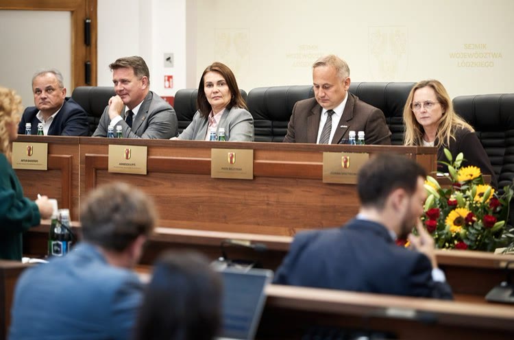 Ponad 454 mln zł trafiło do powiatu wieluńskiego w ciągu dwóch lat — zdjęcie 1.