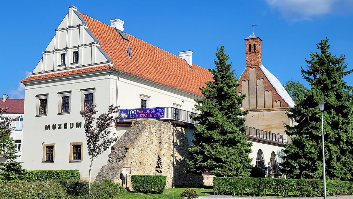 Wieluń świętuje 100 lat muzealnictwa — zdjęcie 1.